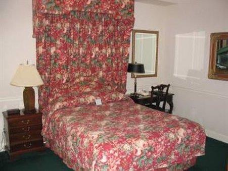 Tally Ho Inn Carmel-by-the-Sea 部屋 写真