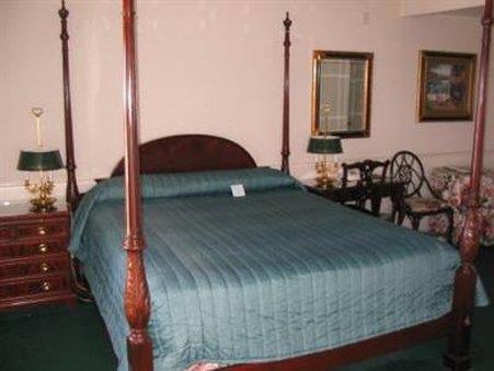 Tally Ho Inn Carmel-by-the-Sea 部屋 写真