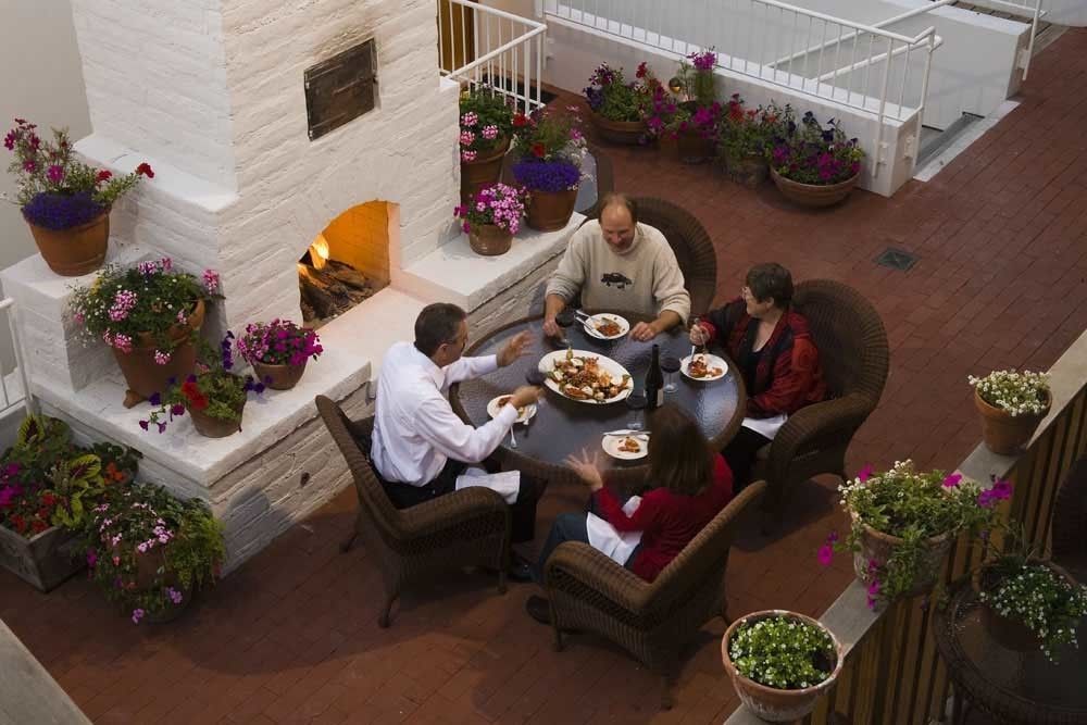 Tally Ho Inn Carmel-by-the-Sea エクステリア 写真